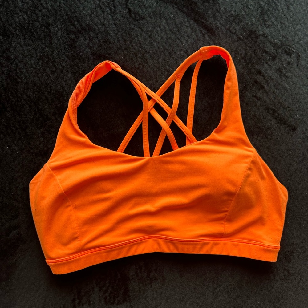 lululemon sports bra